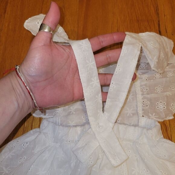 Girls White Eyelet Ruffle Bubble Pinafore Dress 6 Month - Picture 7 of 9